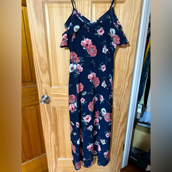 Summer Dress - Picture 2 of 4